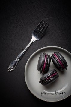 Macarons by Pierrick Boyer, photography Ewenbell.com